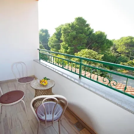 Fuer 6 Personen Und 2 In Pula, Istrien Istrische Riviera Apartment Pula