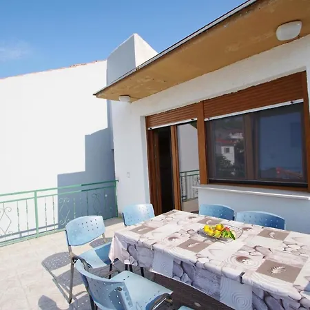 Apartment Fuer 6 Personen Und 2 In Pula, Istrien Istrische Riviera Pula