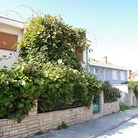 Fuer 6 Personen Und 2 In Pula, Istrien Istrische Riviera Apartment