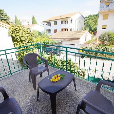 Fuer 6 Personen Und 2 In Pula, Istrien Istrische Riviera Pula